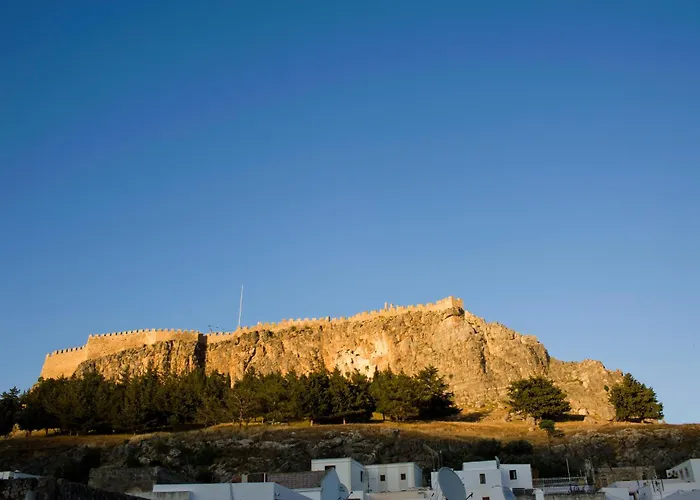 卡萨林多斯酒店 * 林都斯